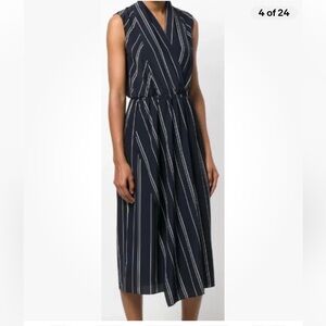 Vince Sleeveless Navy blue white stripes midi dress size 4